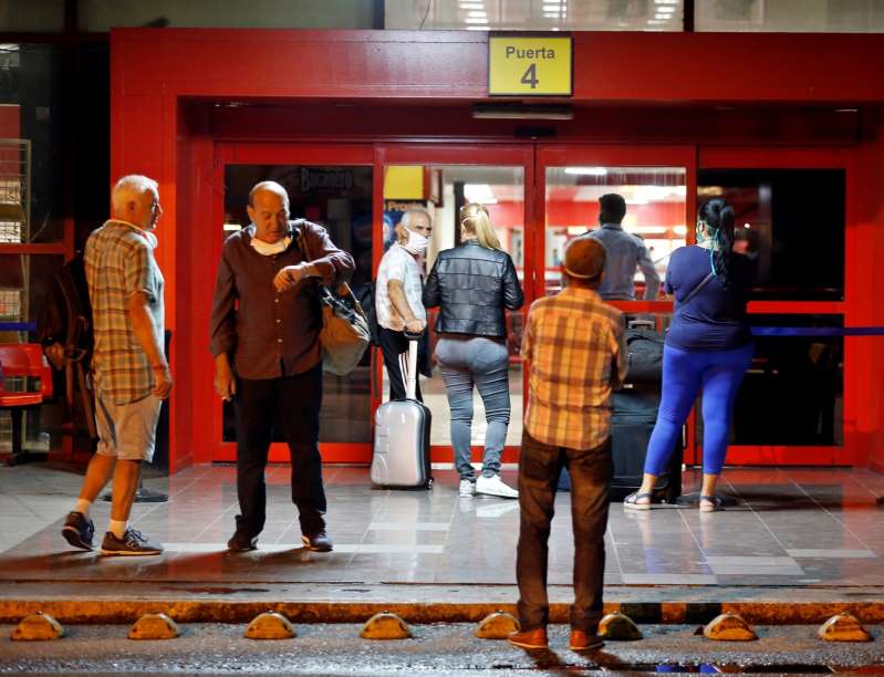 280 españoles se convierten en los últimos turistas que pudieron abandonar Cuba ante el cierre de fronteras