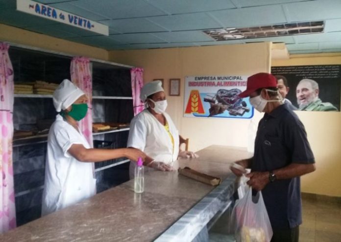 Gobierno cubano sube el precio de todos los dulces en las dulcerías estatales de La Habana