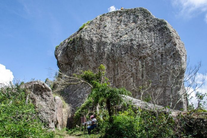 ¿Sabías que en las montañas del oriente de Cuba se encuentra la tercera roca más pesada y grande del mundo?