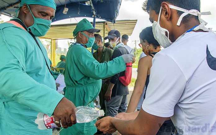 Gobierno reconoce que no posee las capacidades en los centros de aislamiento en La Habana para atender a la cantidad de pacientes sospechosos de coronavirus que están apareciendo