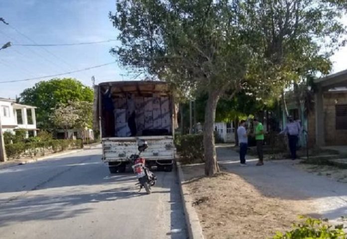 Policía decomisa 150 ventiladores que le habían donado a una iglesia pentecostal en Holguín tras una denuncia anónima