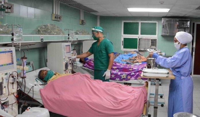 Gobierno cubano revela que en el país circulan cinco variantes genéticas del coronavirus y seis mutaciones de la enfermedad