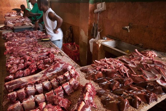 Gobierno cubano autoriza la venta legal de carne de res, pero anuncia mil trabas burocráticas a los campesinos que deseen hacerlo