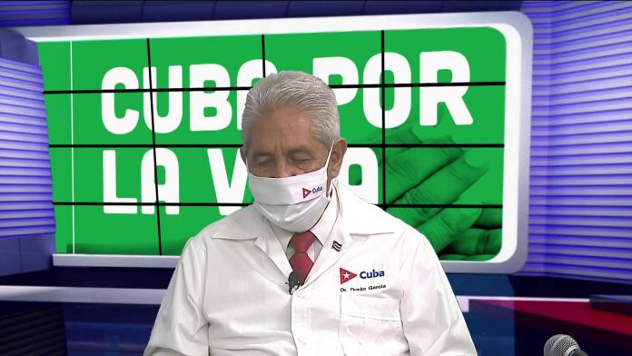 Doctor Durán alerta a los cubanos que las nuevas variantes de la COVID-19 que están circulando actualmente en la isla son más agresivas y mortales