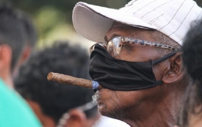 Gobierno cubano reconoce que durante la pandemia ha aumentado el consumo de drogas, tabaco y alcohol en la isla