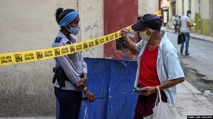 Nuevo récord de muertes y contagios en Cuba por la COVID-19: El país reportó 26 fallecidos y 3819 casos positivos