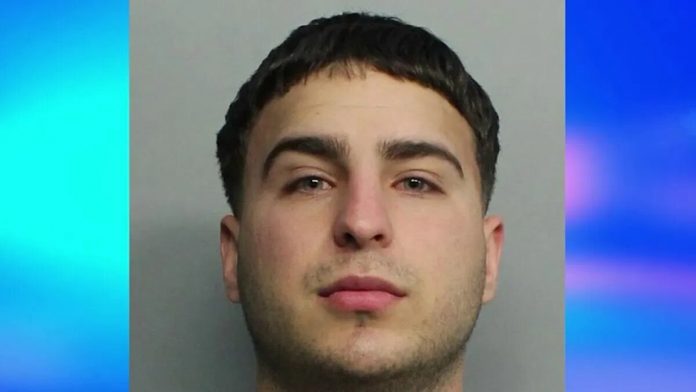Joven cubano de 22 años residente en Miami es acusado de intento de asesinato y asalto agravado por una balacera que desató cerca de la Universidad de Florida