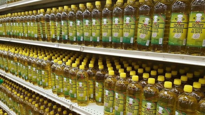 La escasez de aceite vuelve a golpear a los cubanos y ya se va convirtiendo en un producto fantasma