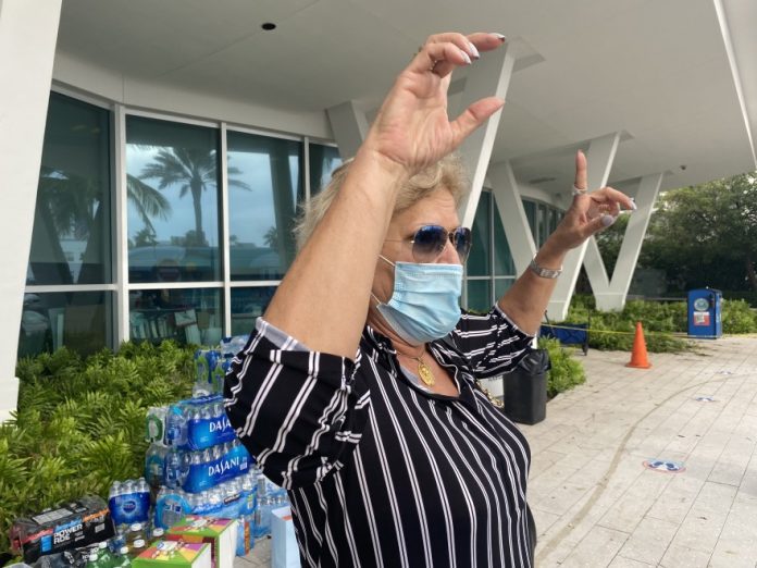 Cubana que sobrevivió al derrumbe de las Torres Champlain cuenta que 