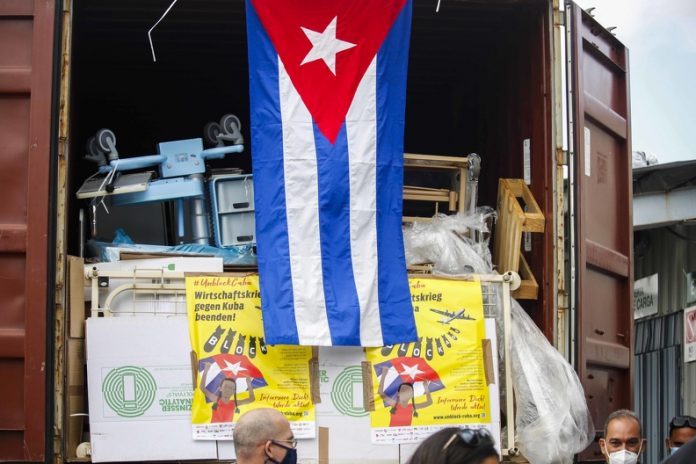 Ante la presión, Cuba habilita cuenta bancaria para recibir donativos desde el exterior y una lista de los insumos médicos más necesarios en la Isla para enfrentar la pandemia