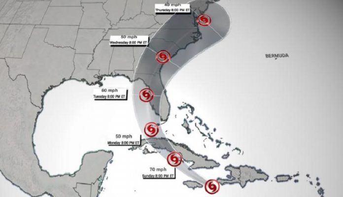 Elsa comienza a sentirse sobre la región oriental de Cuba con fuertes vientos, marejadas y lluvias