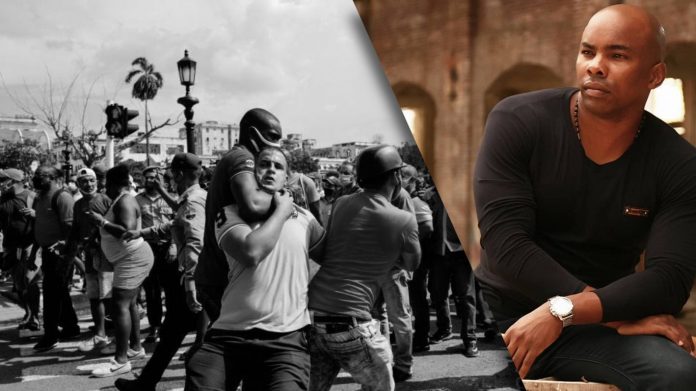 Actor Leo Benítez, conocido por interpretar a uno de los policías de la serie cubana Tras la Huella, alza su voz contra la represión durante las manifestaciones del 11 de julio