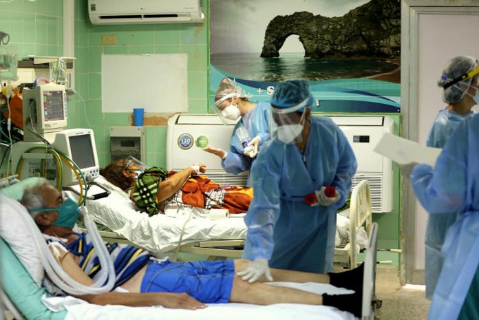 Cuba tiene su bajada en la curva de contagios y fallecidos más importante en meses: Hoy se reportaron 5617 nuevos casos positivos y 48 muertes por la COVID-19