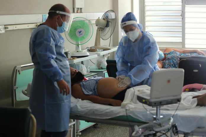 Autoridades sanitarias en Cuba alertan sobre alarmante aumento de fallecimiento por COVID-19 de mujeres embarazadas y recién paridas: Casi 40 han muerto en el 2021