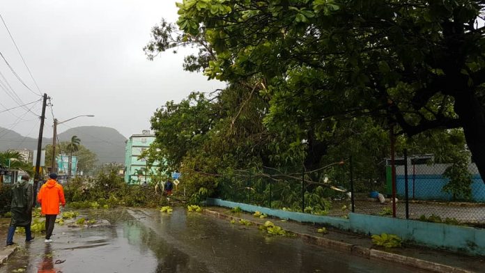 Huracán Ida deja a su paso por Cuba una ola de apagones, derrumbes y perdidas importantes en la agricultura, en un momento que el país atraviesa una dura crisis de escasez de alimentos