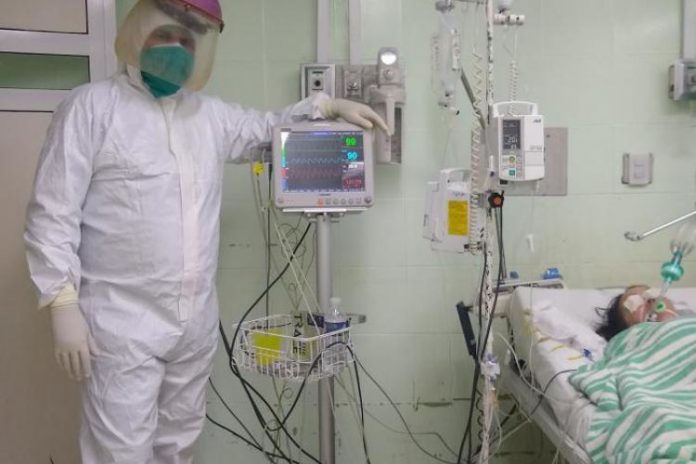 La pandemia no da tregua a Cuba, que hoy se levantó con 8666 nuevos casos positivos a la COVID-19 y 84 fallecidos este terrible virus