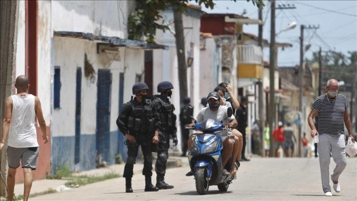 Si se reproduce mañana una nueva manifestación, las autoridades del Ministerio del Interior en Cuba tienen la posibilidad legal de pedir a ETECSA que corte el servicio de internet