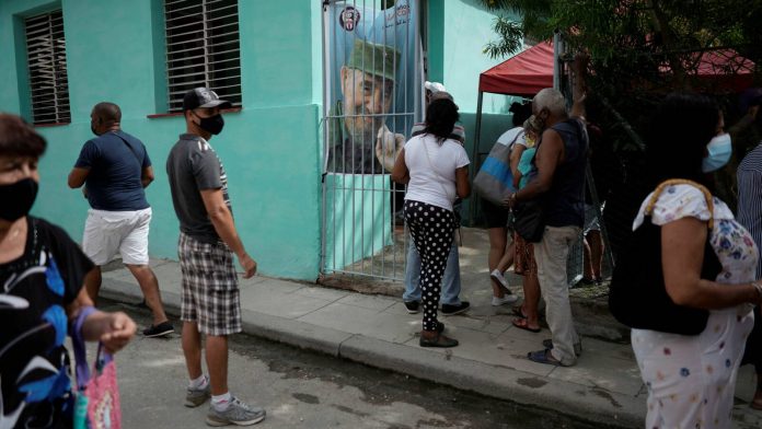 Cuba baja la curva de contagios, pero sigue constante la de fallecidos por la COVID-19: 1380 nuevos casos positivos y 4 muertos