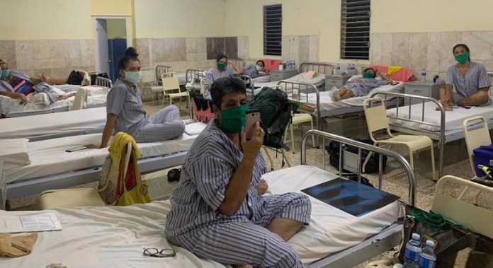 Cuba reportó hoy su cifra más baja de muertes por COVID-19 en los últimos meses: 592 nuevos casos positivos y 2 fallecidos y falta de medicamentos, así se vive el eterno pico de la pandemia en Cuba en las últimas semanas