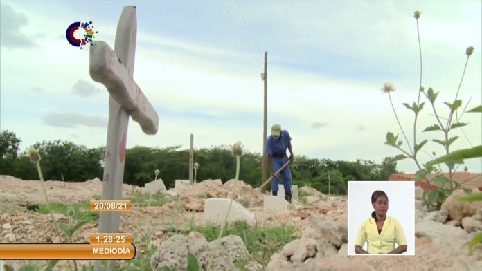 Gobierno cubano reconoce que el cementerio de Guantánamo está colapsado, pero niega la existencia de fosas comunes