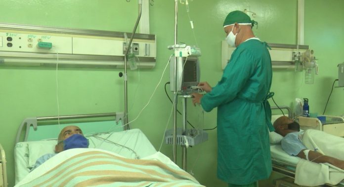 Cuba baja de la barrera de los 1000 casos positivos de COVID-19 por primera vez en más de un mes y medio: 919 infectados y 3 fallecidos