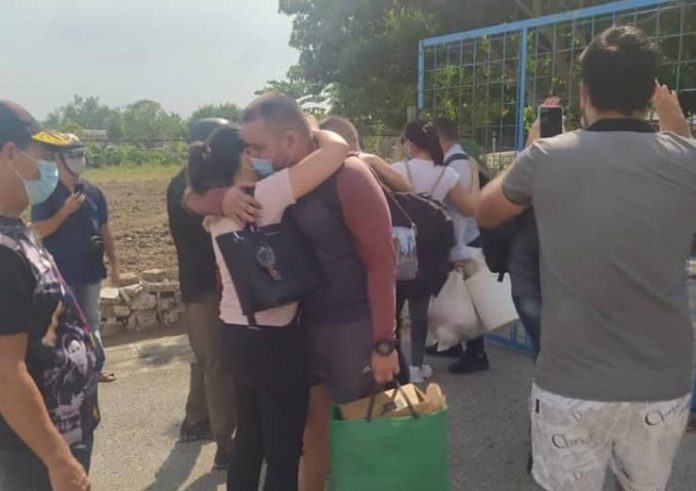 Gobierno cubano libera de prisión al director en Cuba de la polémica compañía Trust Investing y a varios de sus colaboradores tras meses de encierro por actividad económica ilícita