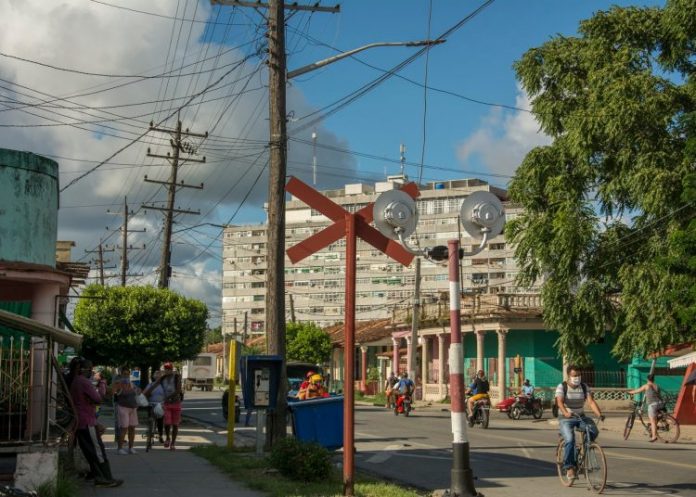 Los mismos protocolos que debían proteger a la población en Pinar del Río contra el coronavirus terminan provocando un caos sanitario en esa provincia