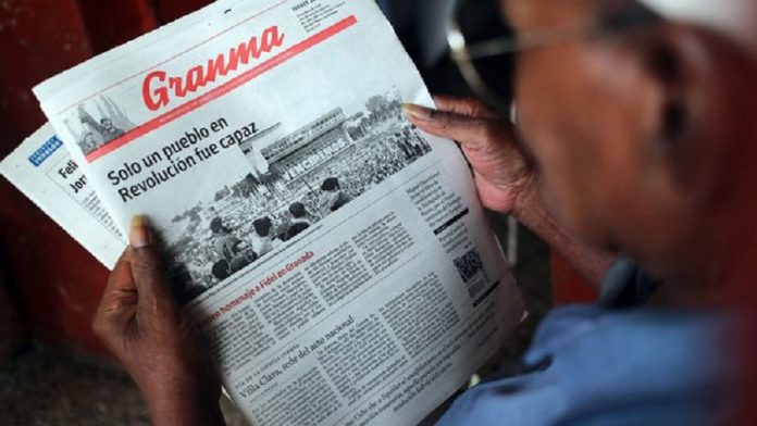 Golpeaste al lobo hasta que sacó su furia, ahora no vengas a decirme que es malo... hubieses pensando antes de darle tan duro.