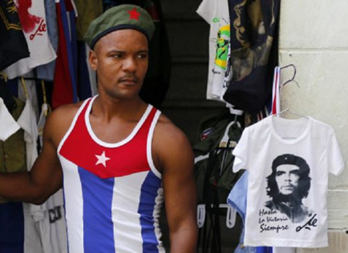 Los cubanos traen locas a las rusas en Moscú, tanto así que están entre los extranjeros que más se casan con ellas