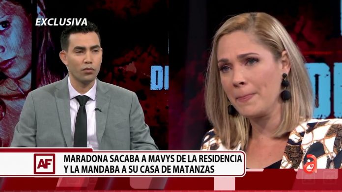 La novia cubana de Maradona saca a la luz el lado más violento del astro argentino: 