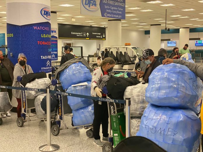 Pasajes para viajar desde Estados Unidos a Cuba superan los $800 y seguirán aumentando en esta temporada