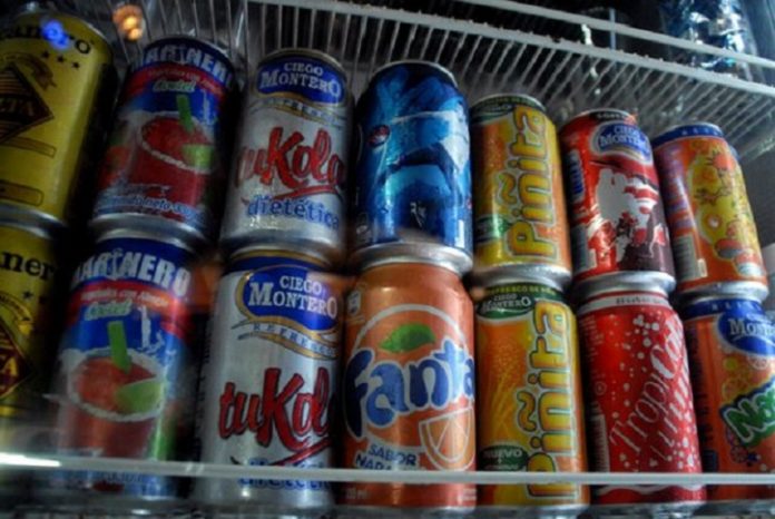 Lo que faltaba!! Gobierno cubano culpa a Estados Unidos por escasez de refrescos nacionales en la isla