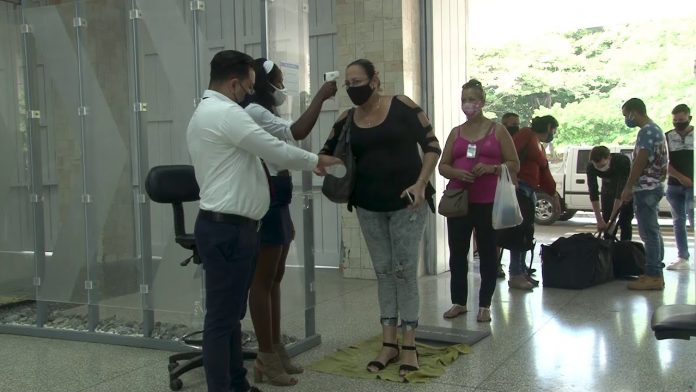 Terminal de Ómnibus de La Habana restringe el acceso solo a los viajeros