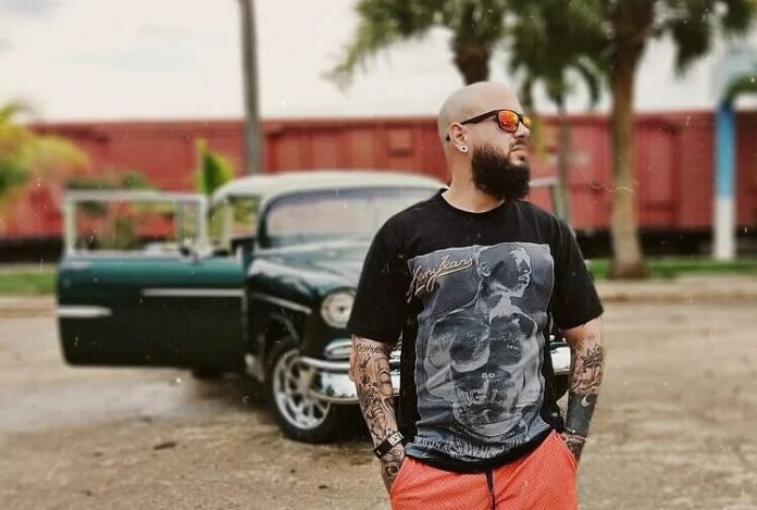 Piden 25 años de cárcel para rapero cubano El Radikal por participación en protestas del 11J