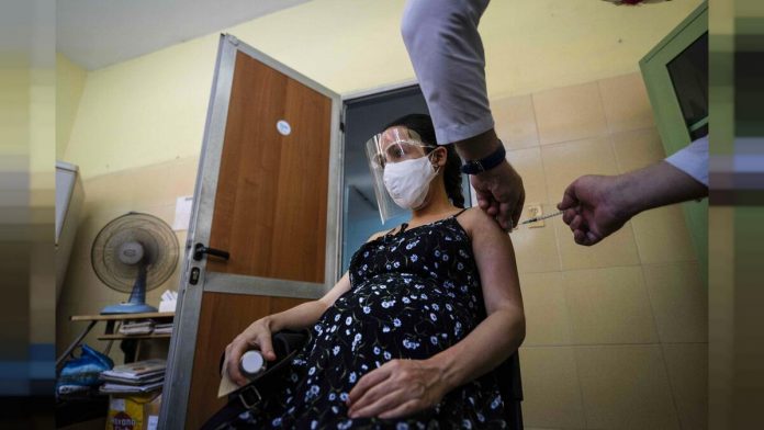 Casi 400 niñas menores de 15 años tuvieron hijos en Cuba en 2020, y ahora es que el Gobierno revela la estadística