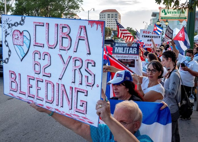 Exiliados cubanos señalan a Meliá e Iberostar por 