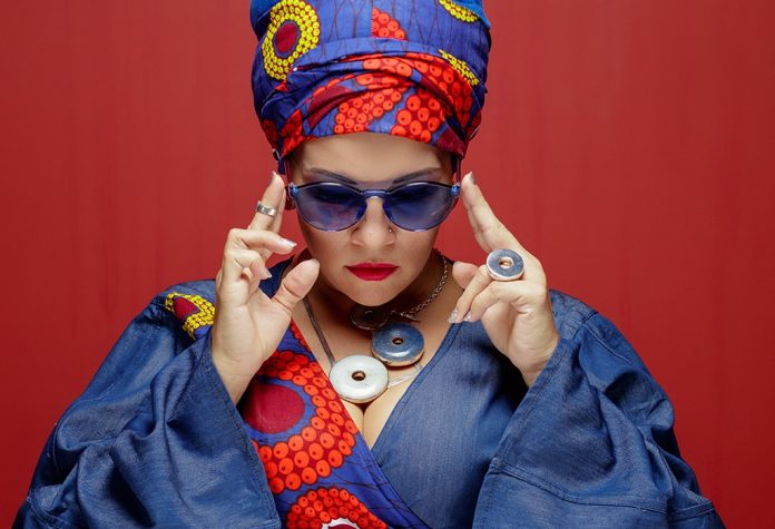 Desmienten autoridades a la cantante cubana Telmary, luego que está dijera no estar vinculada de ninguna forma al Festival de San Remo: 