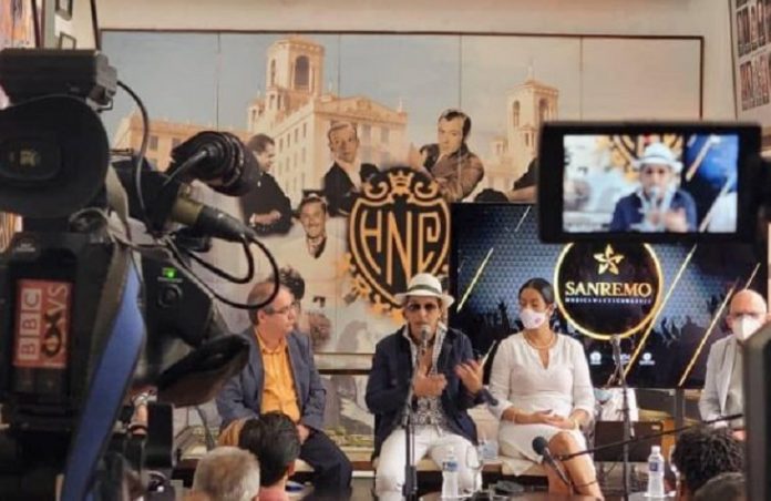 Diario oficialista Granma llama 